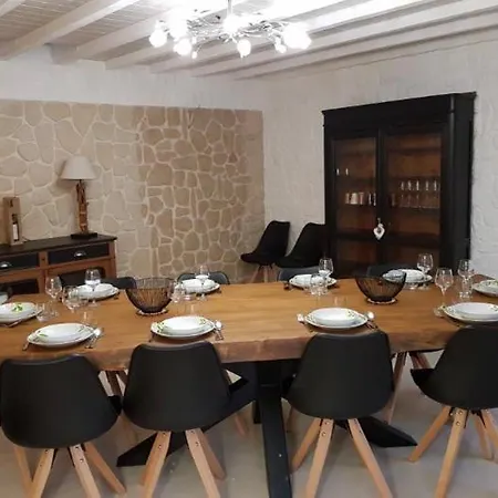 Longere Entre Terre Et 마르키스