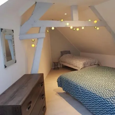 Longere Entre Terre Et